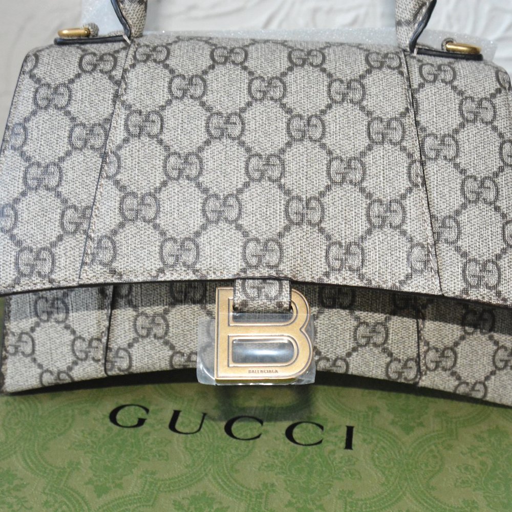 Gucci x Balenciaga Hacker Top Handle Hourglass Aria Gg Supreme Canvas - Picture 4 of 16